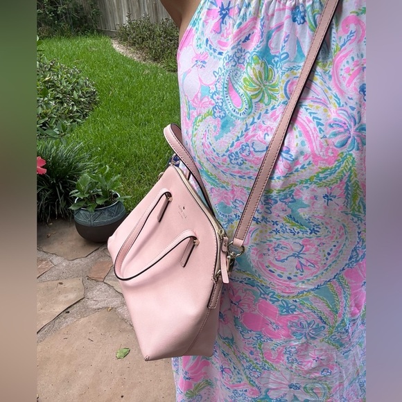 ▶️ Kate Spade ◀️ Cedar Street Crosshatch
Maise Zip Satchel, Rose Jade - Picture 15 of 17